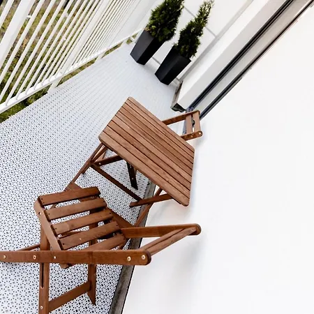 Hop & Lulu Premium *