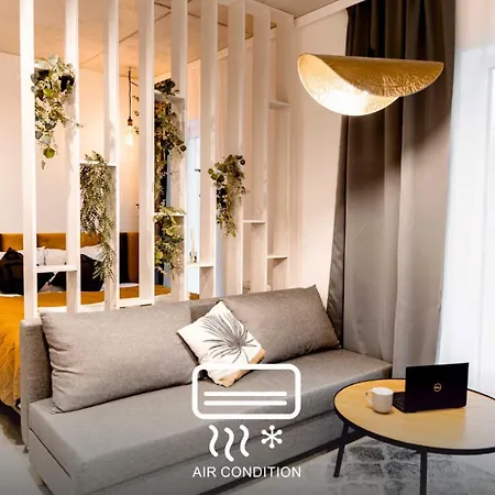 Hop & Lulu Premium Apartament *